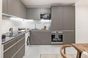 HAVU- 2 Bedroom Apartment in Trafalgar