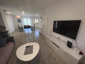 New Holiday House, near Makarska 