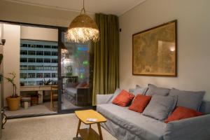 Mosaics Athens aprtm in the Cetral Market