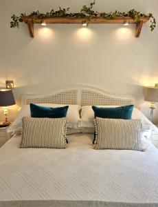 Owl Lodge