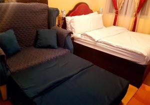 Trees Residences by Cail