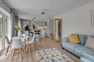 New Family & Contractor Home Lyhart Rd - Cringleford