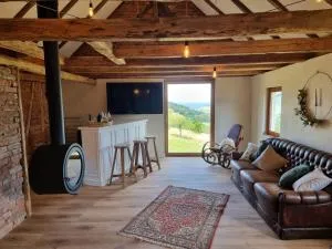 Haus am Berg mit Wellnessbereich, Bar und Panorama - 比赫莱尔塔尔