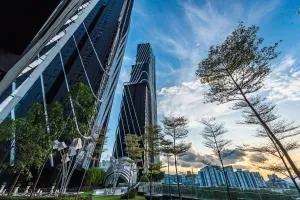 Urban Duplex v Balcony- 2R2B Up to 7Pax, MontKiara by Verano - Kampong Segambut