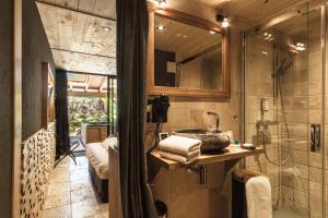 Hotels LE DOMAINE DES PRES VERTS Nature & Spa : photos des chambres