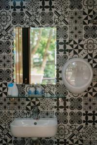 Phòng Gia Đình Giường Đôi (Family Double Room)