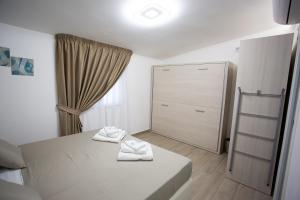 Deluxe Double Room with Extra Bed
