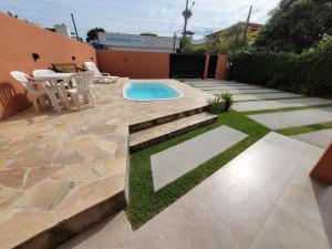 Partiu Praia SC piscinas privativas, ar condicionado, internet, próximo ao mar e centrinho três minutos a pé