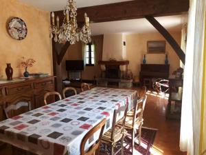 Maisons de vacances Maison de 5 chambres avec jardin amenage et wifi a Le Bugue : photos des chambres