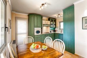 Villa Olive Grove by Villa Plus