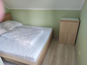 Domek wakacyjny nad jeziorem Gowidlińskim