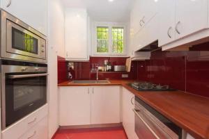 Stunning Beaulieu Sur mer Retreat Chic with Air-Conditioning and Breathtaking Views