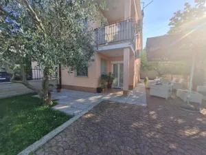 Stanovanje v mirni zeleni okolici - Plavje