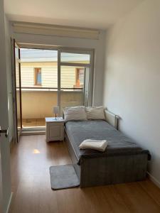 Comfortable rooms in the apartament on Aleja Wilanowska 5