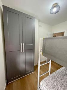 Precioso y acogedor apto. en Noia. Recién renovado