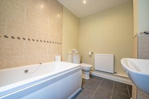 The Manor - Large Luxury home in Bournemouth - Sleeps 12+