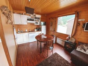 Chalets Chalet cosy Ignaux - Ax les thermes : photos des chambres