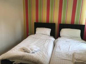 Entire Three Bedrooms Flat, 7