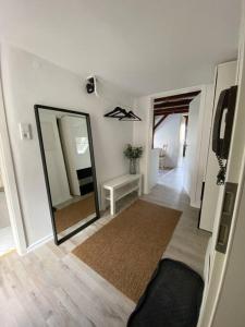 Mainblick voll ausgestattet, Küche, Klima, Wanne