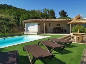 Maison L'Inattendu avec spa & piscine privatifs - Névian