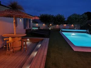 Maison LInattendu avec spa & piscine privatifs
