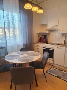 Moderni, viihtyisä pikkukaksio saunalla