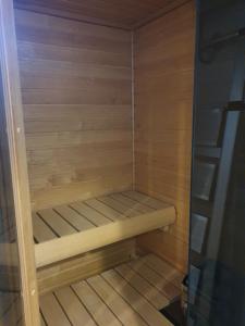 Moderni, viihtyisä pikkukaksio saunalla