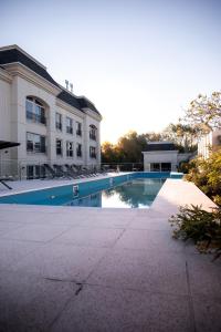 Apart France - Con Gim, Piscina y estacionamiento - Matrimonial