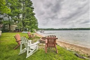 13 Mi to Dtwn Lakefront Cottage with Dock - Fife Lake