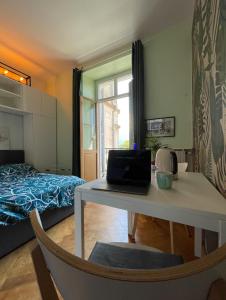 Appartements Le Beau Site Grand Hotel - lovely heritage cocoon Aix-les-Bains central park : photos des chambres