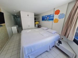 Lindo Estúdio vista mar com cama king