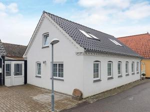 6 person holiday home in Hals-By Traum