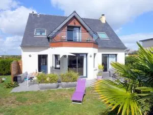 Holiday home in Crozon with sea beach - 克罗宗