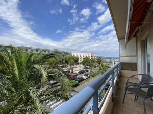 Bel appartement T3 climatisé, centre Cavalaire, proche plages et commerces - FR-1-100-273