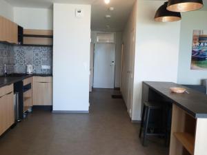 Appartement PMR 4 pers, plage, piscine chauffée, parking, animaux admis - FR-1-194-254