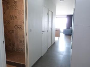 Appartement bord de mer avec accès plage, piscine, jacuzzi, 1 chambre, animaux admis, parking inclus - FR-1-194-253