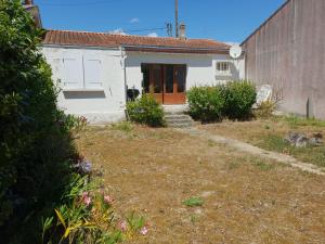 Maisons de vacances Maison La Faute-sur-Mer, 4 pieces, 4 personnes - FR-1-476-185 : photos des chambres