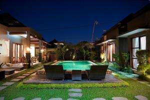 Homayoon Villa at Bisma - 10 min walk to Ubud center