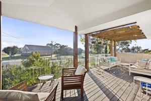 Kingfisher Beach House