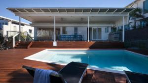 Belmore Terrace Perfect Pad Just 100 metres to the beach - 4hvězdičkové hotely ve městě Sunshine Beach