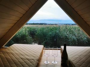 Pfahlbau Sunset I Toplage Elektroboot inklusive