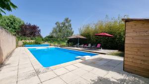 Maisons de vacances 4 bedroom holiday home with private pool and garden : photos des chambres