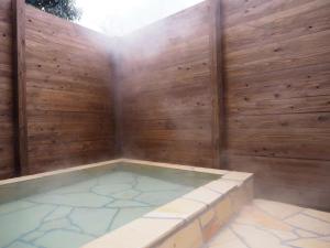 Taketori Roten -House with open-air bath