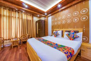 FabHotel Sapphire