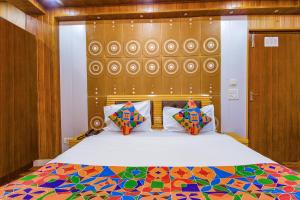 FabHotel Sapphire