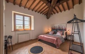 2 Bedroom Cozy Apartment In Castelmuzio