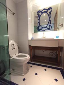 C45 Seven Seas Cote DAzur Nice Pool View