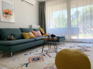 A chic lakeside dig - Alexandra Apartment Fonyod - تابولتسا