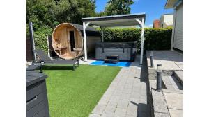 Chalet Buutengeweun, met luxe JACUZZI en TONSAUNA