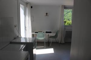 Appartements Studio dans la vallee de l'Aveyron : photos des chambres